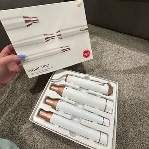 T3 never used curling wand